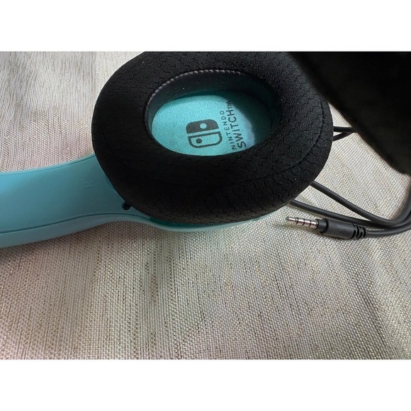 PDP Gaming LVL40 Wired Stereo Gaming Headset - Picture 7 of 8